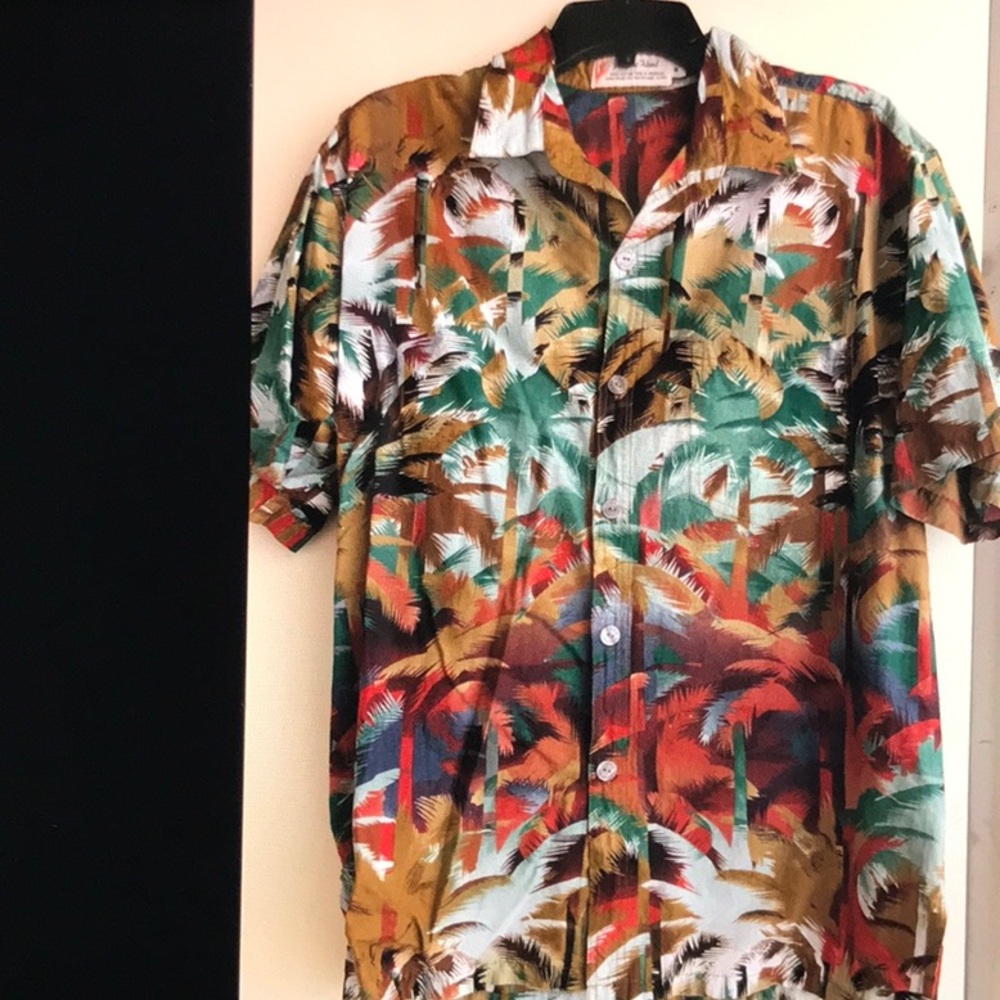 🐣Men’s Tropical Print Shirt  [size M]🐥